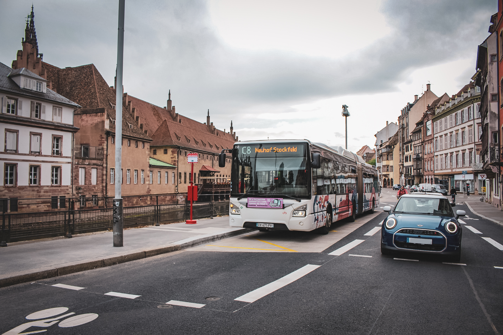 Bus-chronhop-Ligne-C8-Saint-Nicolas